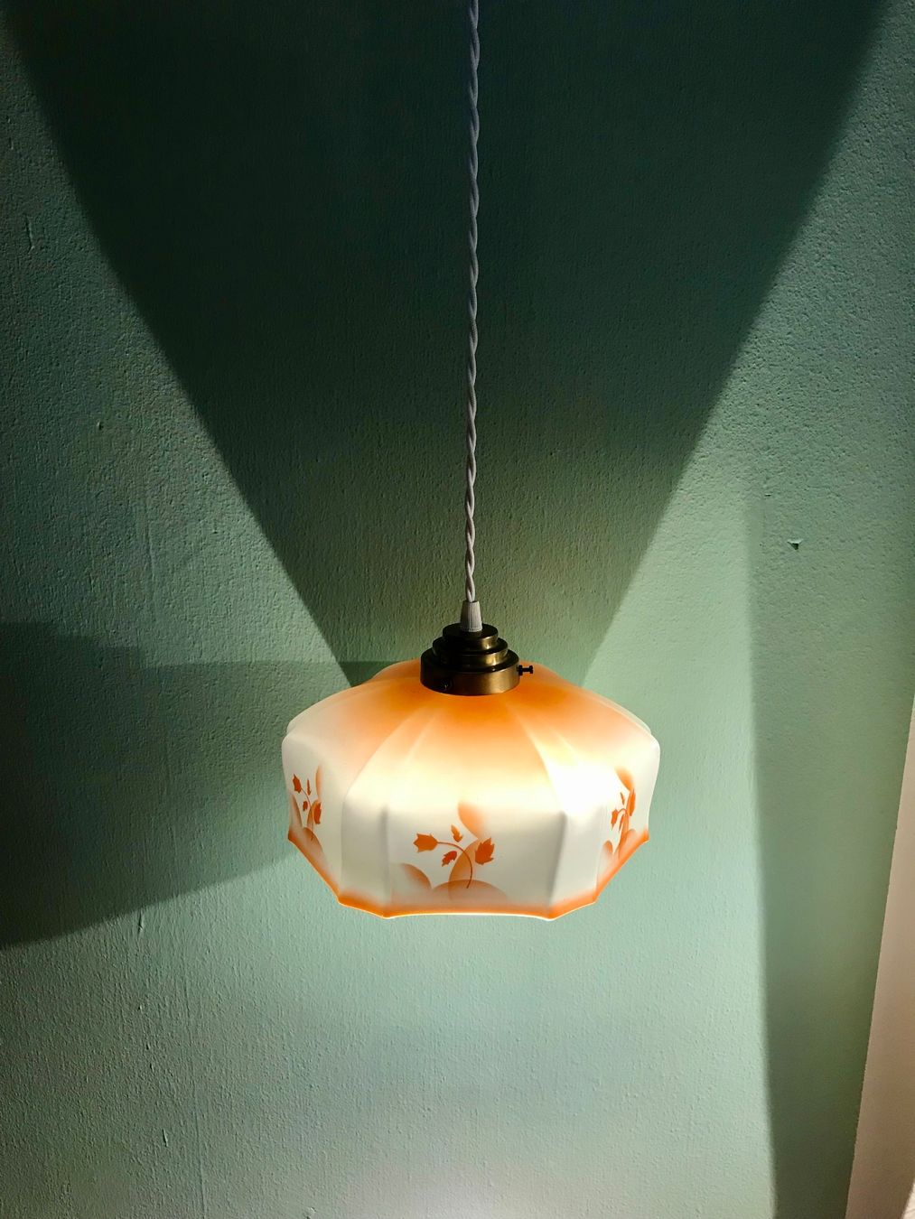 Kronleuchter & Deckenlampen: Vintage Deckenlampe – Gebraucht aus Basel von nostanz