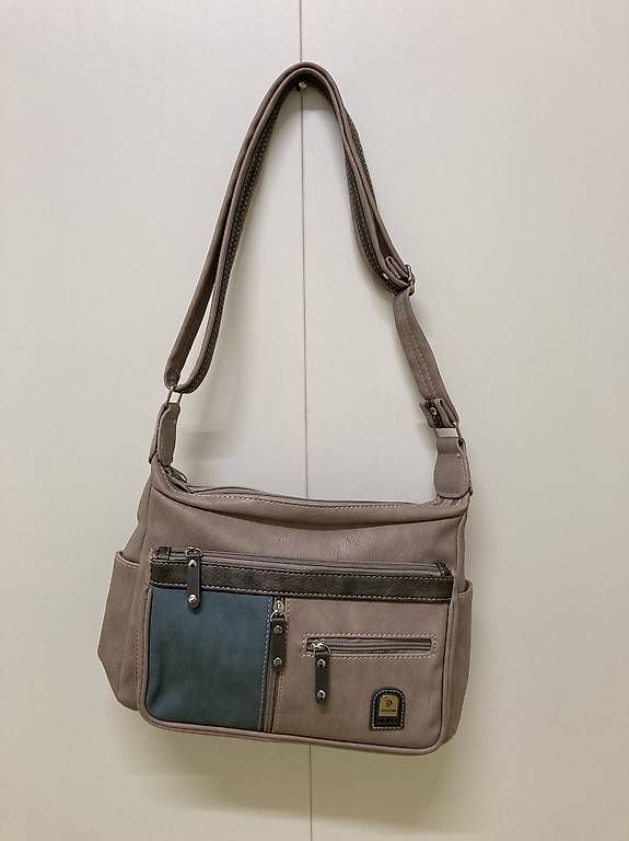 Taschen für Damen: Handtasche – Gebraucht aus zürich von Apfel2