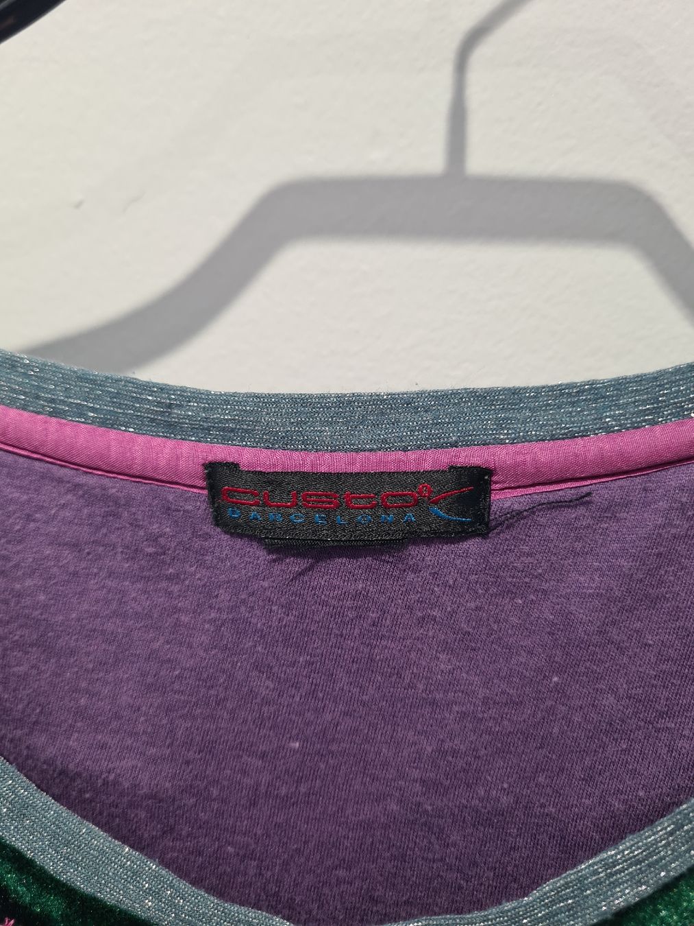 T-shirt: cusco shirt bunt 34 – Usato da Adligenswil venduto da FriedasWelt 1