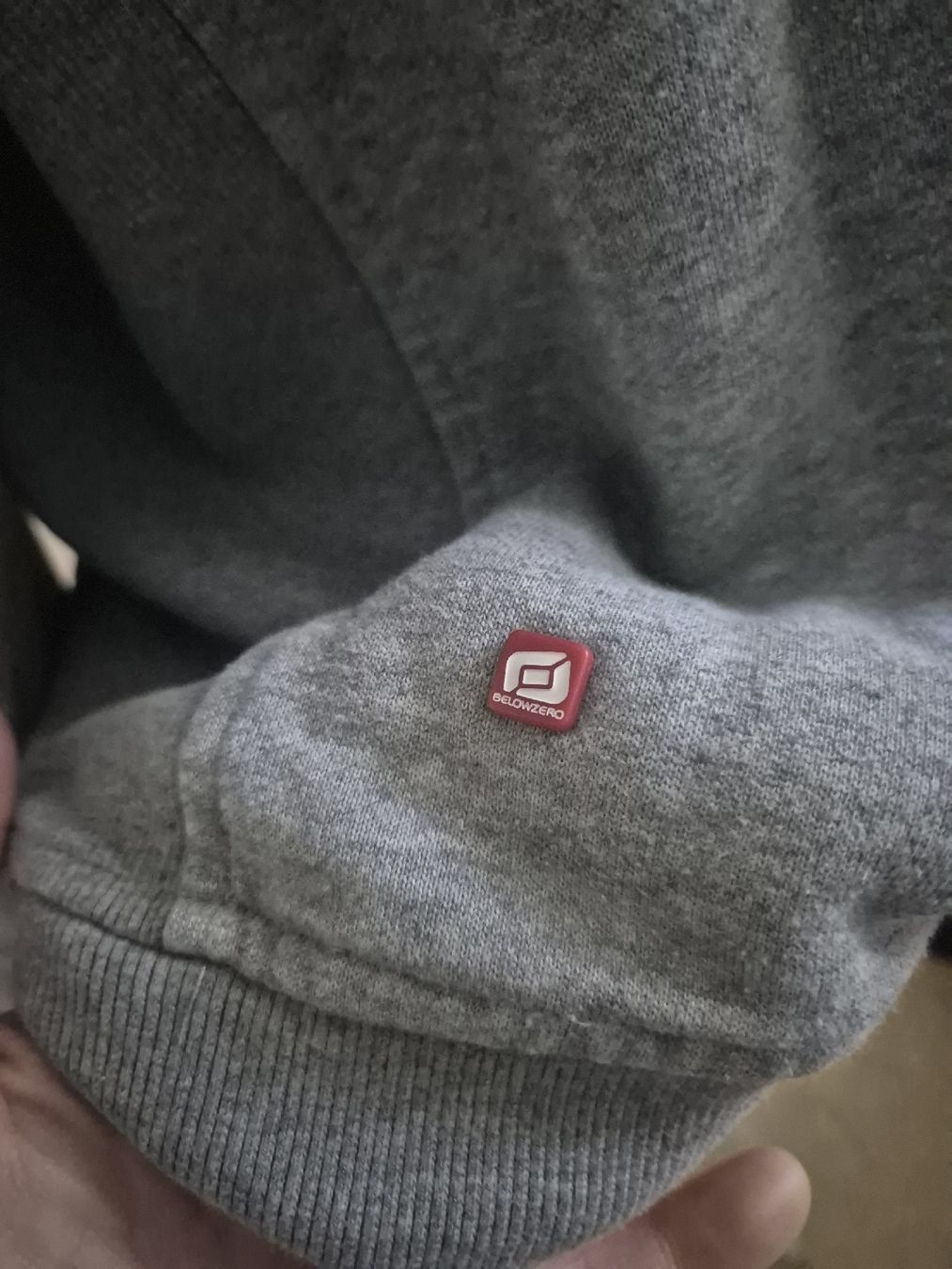 Maglioni & Felpe: Belowzero Pullover mit Reissverschluss grau Grösse XXL – Usato da Zürich venduto da Drago670 4