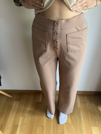 Halara Hose braun Grösse M guter gebrauchter Zustand
