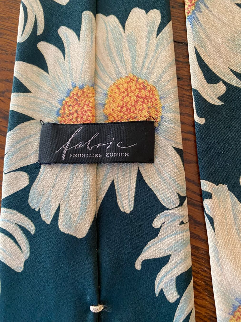 Fabric Frontline Cravatte: Fabric Frontline Krawatte Margarita Blumen – Usato da Bremgarten AG venduto da Baerli2 3