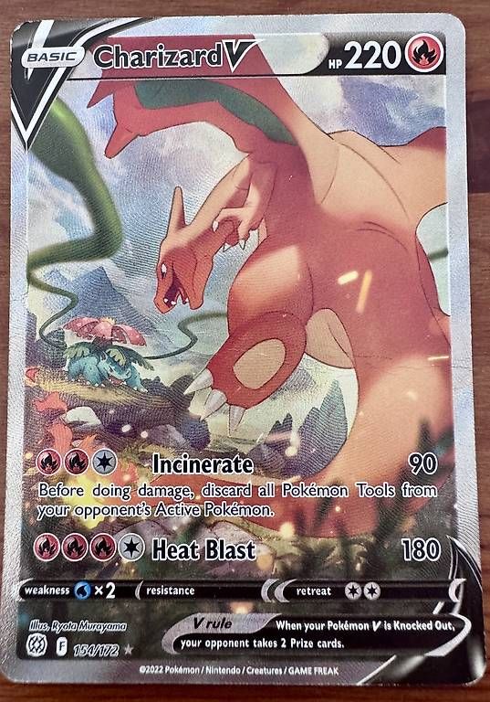 Cartes à collectionner: Original Pokémon Charizard V – D'occasion à Luzern par Cantona