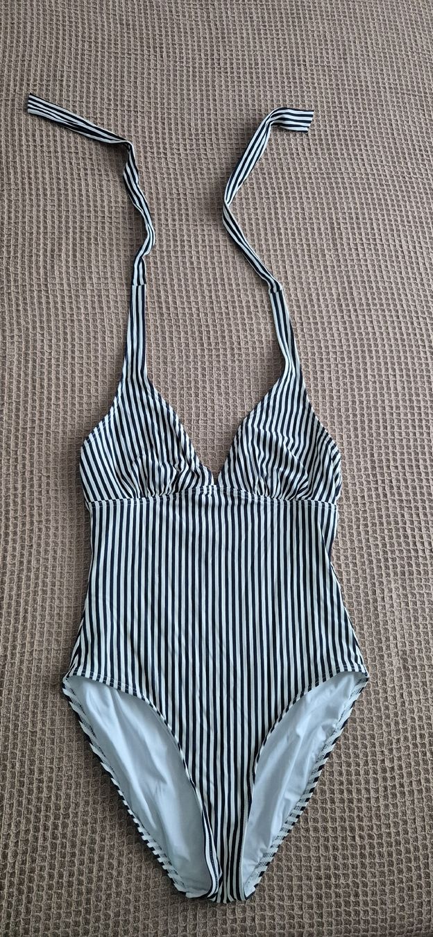 Esprit Costumi da bagno & Bikini: Badeanzug Esprit Grösse 40 – Usato da Oberwil b. Zug venduto da Enie93