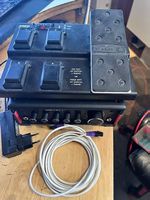 Line 6 Amplifi TT con pedaliera