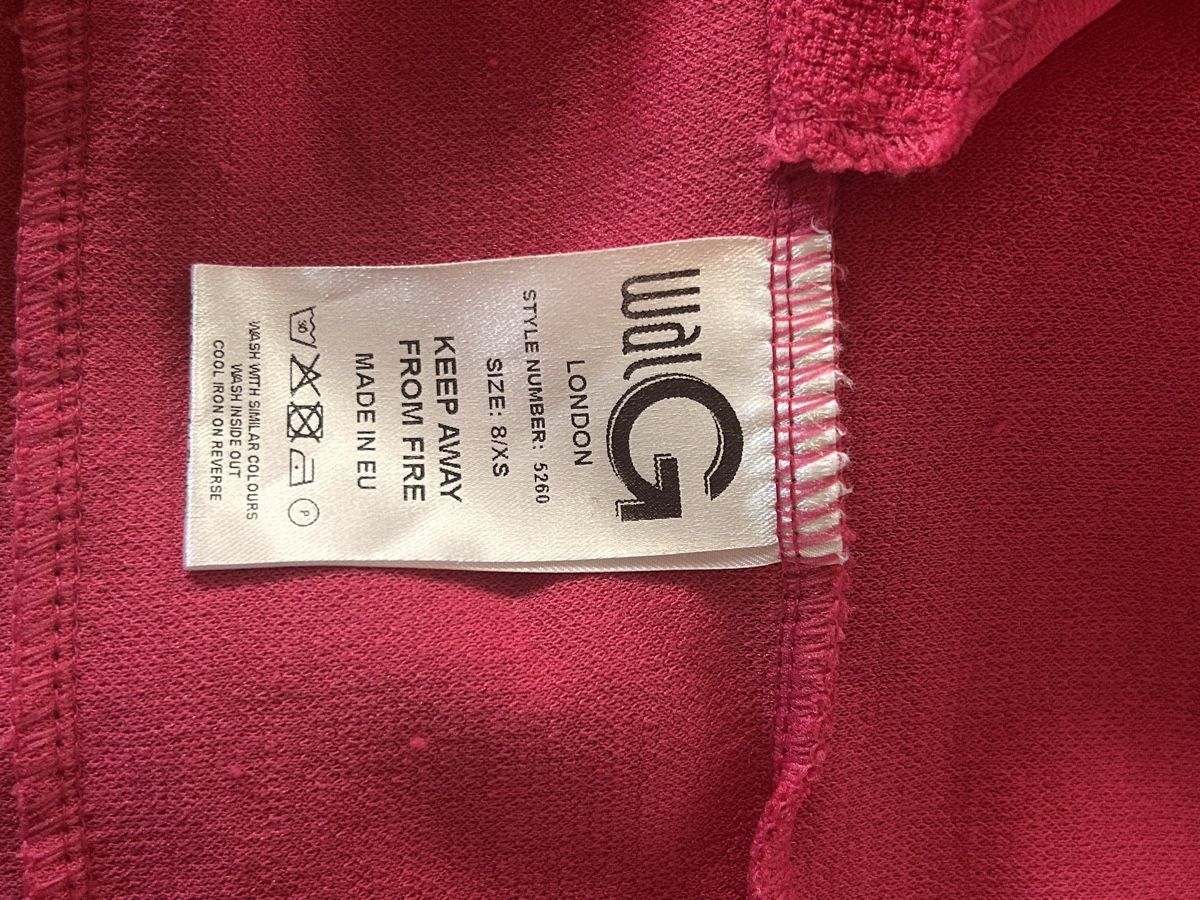 Blouses, T-shirts & Tops: Schulterfreies Top Pink von WalG – Neuf (Voir description) à Wetzikon ZH par rachele_nocco 1