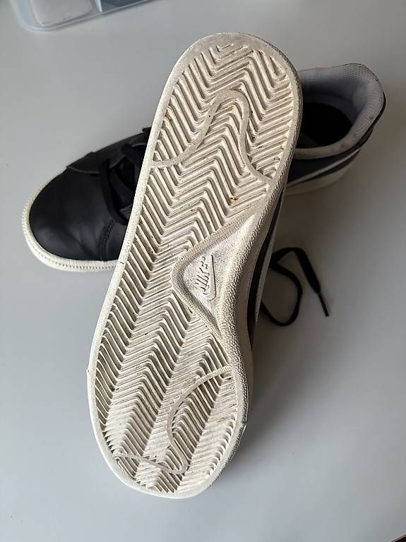 Scarpe da uomo: Nike Court Royale Retro-Sneaker  – Usato da Basel venduto da jan_k9cz 4