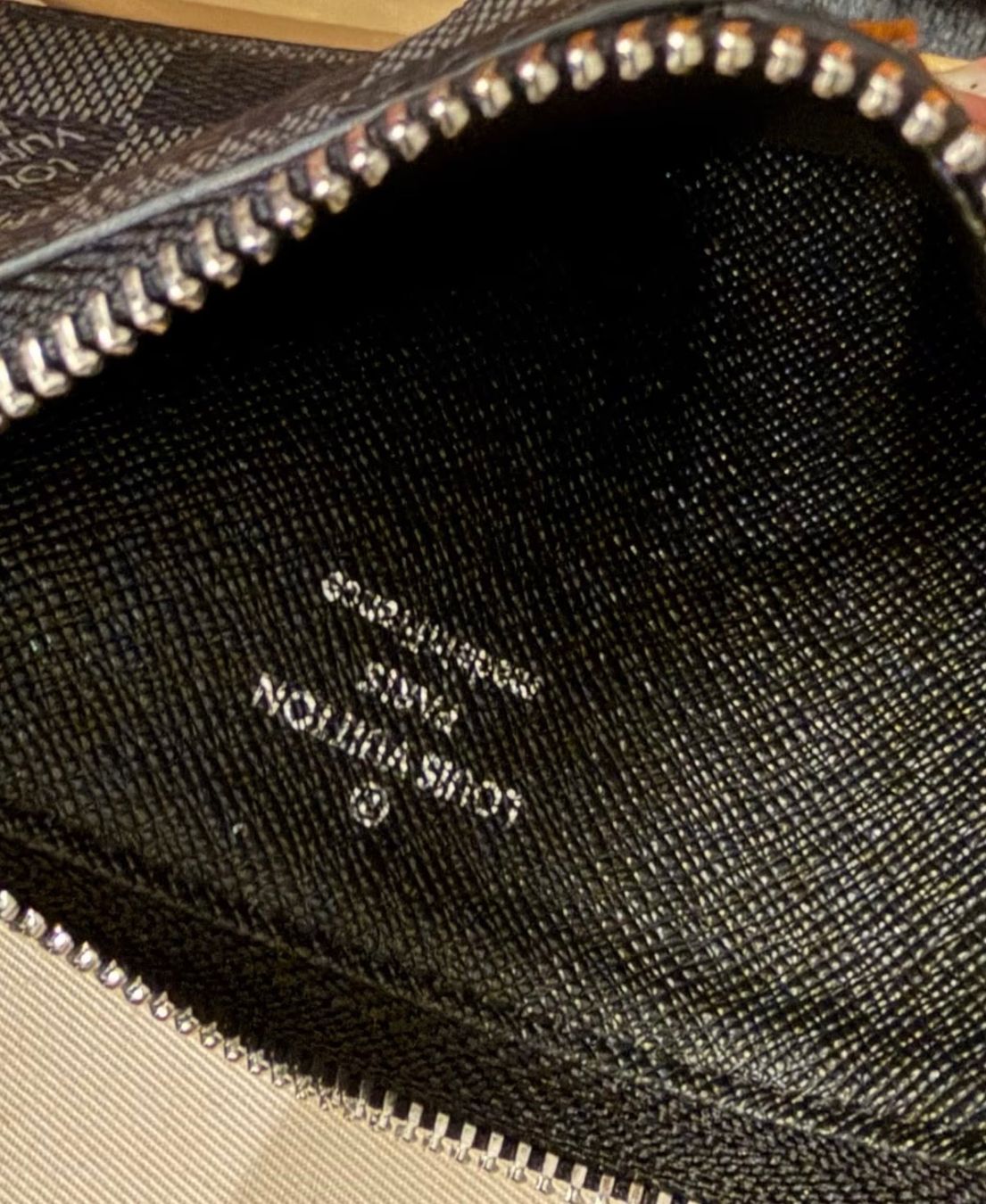 Louis Vuitton Brieftaschen: Louis Vuitton Coin Card Holder – Gebraucht aus Luzern von leo_f6x9 4