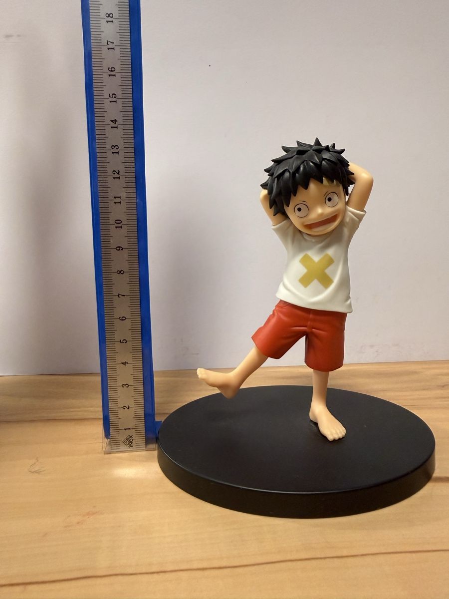 Figurines: Figurine Luffy One Piece – D'occasion à Saxon par zkp_kk7n 2
