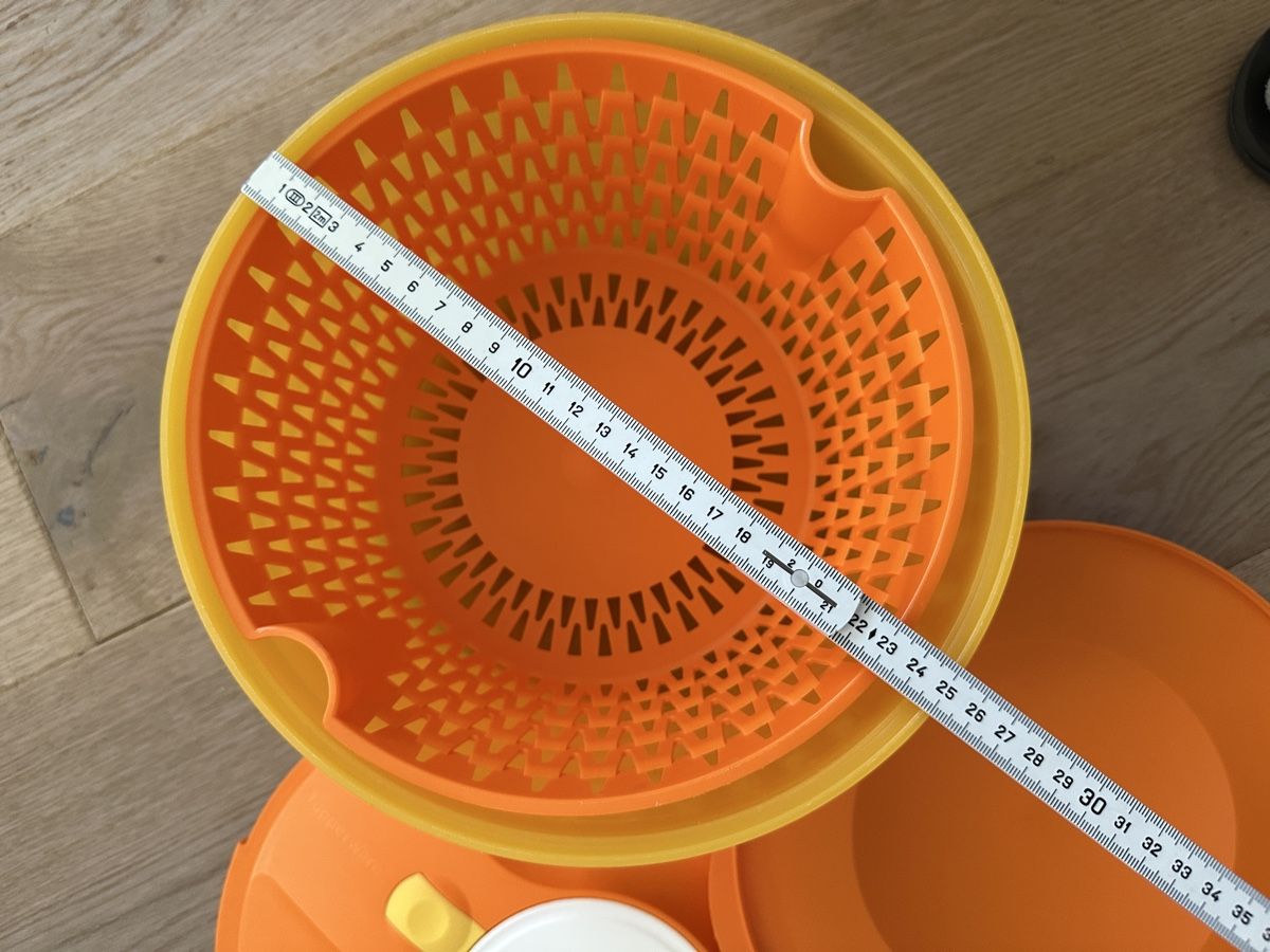 Tupperware Elettrodomestici da cucina: Salatschleuder  – Usato da Herzogenbuchsee venduto da GyK87 2