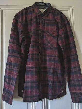 TOM TAILOR : Chemise à carreaux sombres rouge/noir/bleu... M