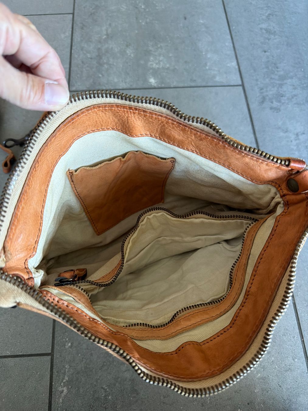 Campomaggi Borse da donna: Leder Tasche von CAMPOMAGGI – Usato da Steffisburg venduto da elle013 2