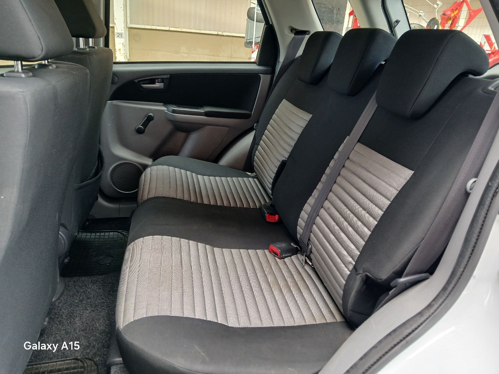 Suzuki Autos: Suzuki SX4 1.6 AWD – D'occasion à Auswil par sfag 5