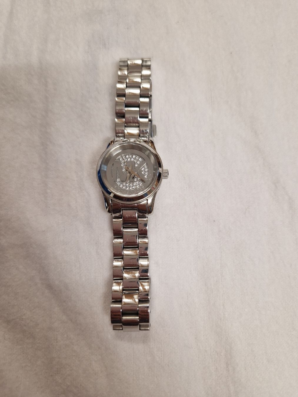 Michael Kors Uhren: MK Michael Kors Armbanduhr Silber – Gebraucht aus Zürich von Mani56