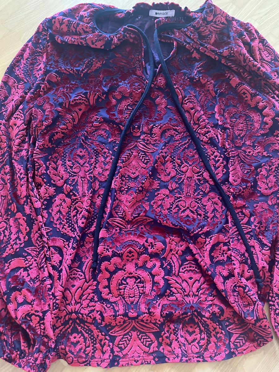 Blusen: Samtbluse – Neu (gemäss Beschreibung) aus St. Gallen von elli18 2