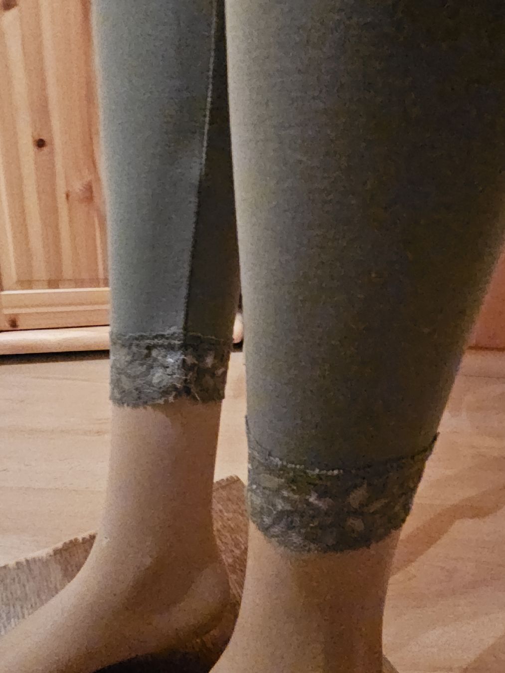 Lotti di vestiti: 3 er Set Top mit Leggins und Jäckli – Usato da Ferden venduto da jemyce 3