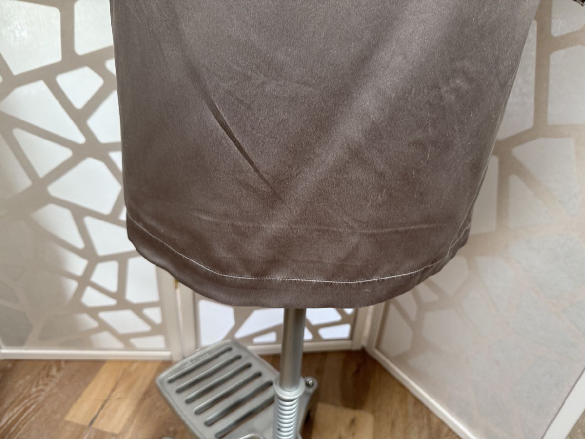 Kleider: Great grey silk dress. S/M – Gebraucht aus Grund b. Gstaad von PlageNeigeplus 6