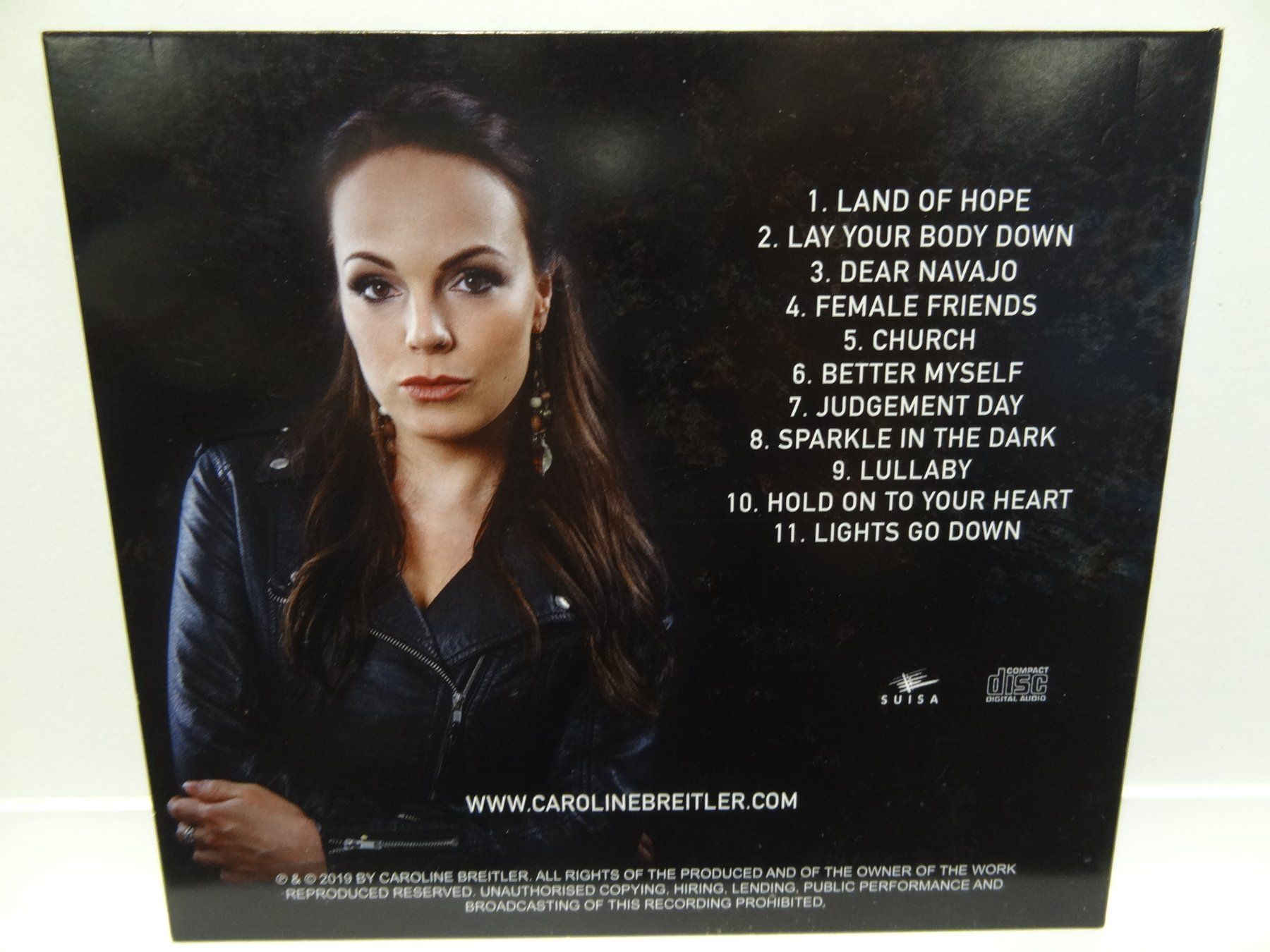 CD: Caroline Breitler - Courage (CD) – Usato da luzern venduto da musicandart 1