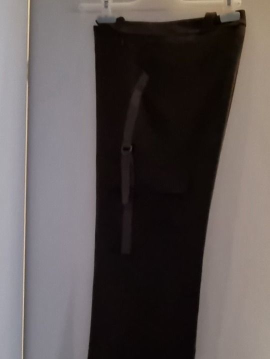 Pantaloni: Hose, Gr. M in dunkelbraun – Nuovo (secondo la descrizione) da geroldswil venduto da Gumball1 3