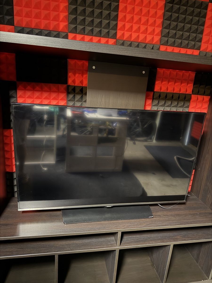Fernseher: Meubles + Tv Samsung  – Gebraucht aus Renens VD von dan_bv8s 1