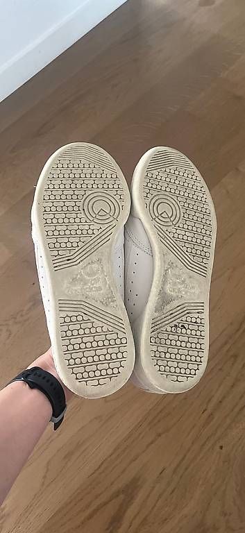 Damenschuhe: Adidas Gr. 38 2/3 – Gebraucht aus Liebefeld von sev_8dy8 1