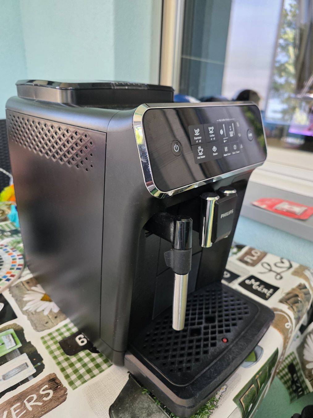 Philips Kaffeemaschinen & Espressomaschinen: Philips Kaffeemaschine – Defekt aus Basel von piz_hq2c 2