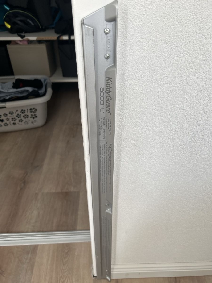 Tutto per la sicurezza: KiddyGuard Accent Rolloway Treppengitter Kleinkind Sicherhei – Usato da Schaffhausen venduto da Foensi2000 2
