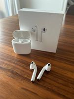 Apple AirPods 1st Gen (MMEF2ZM/A)