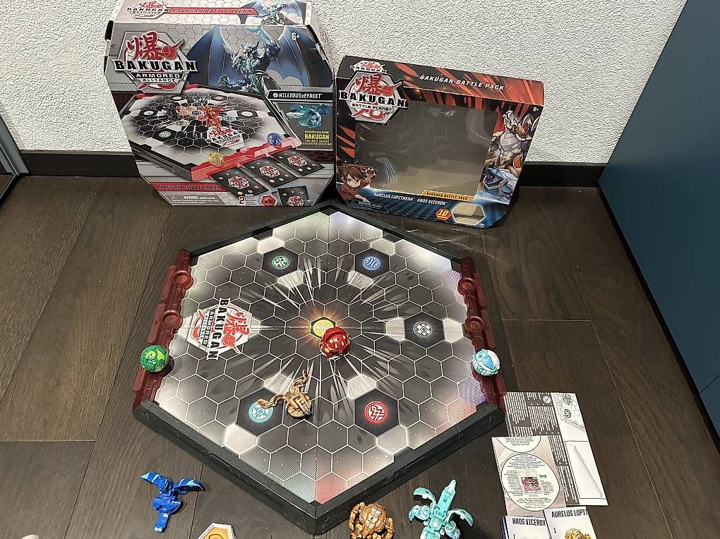 Spielzeuge: BAKUGAN Arena + Battle pack – Gebraucht aus Pianezzo von fil_fv5l 1