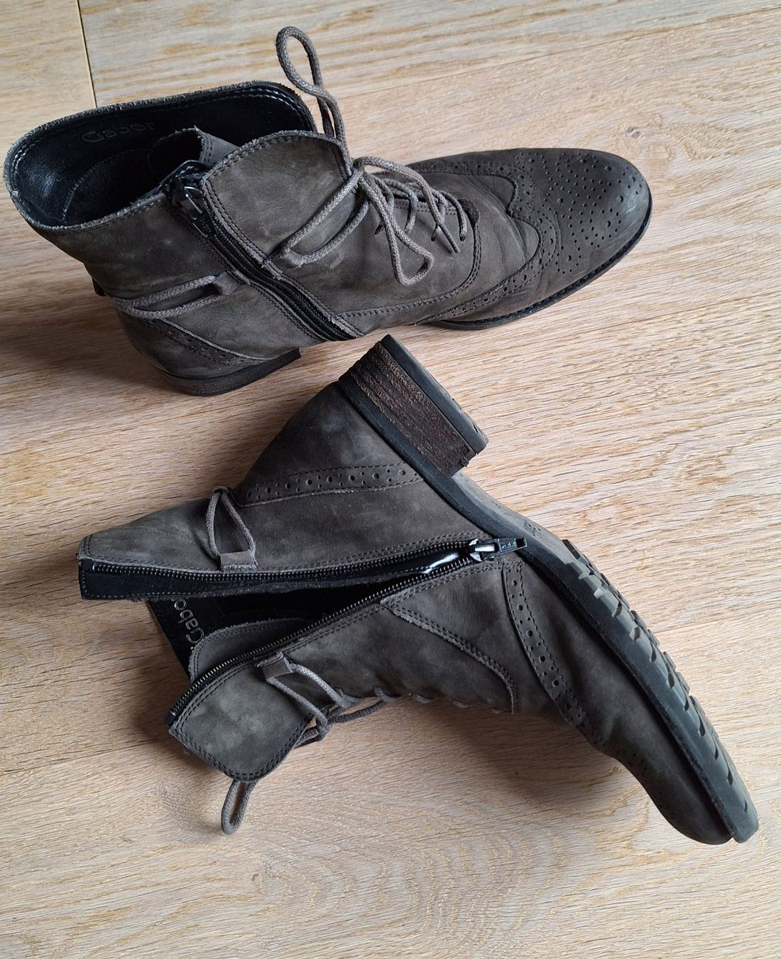 Gabor Scarpe da donna: Stiefelette – Usato da Nussbaumen AG venduto da Hilai 2