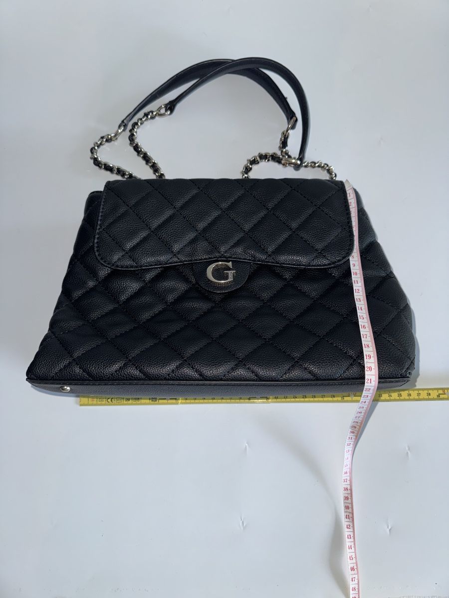 Guess Borse da donna: Guess Matelassé Handtasche – Usato da Vionnaz venduto da b_f_d_r_g 3