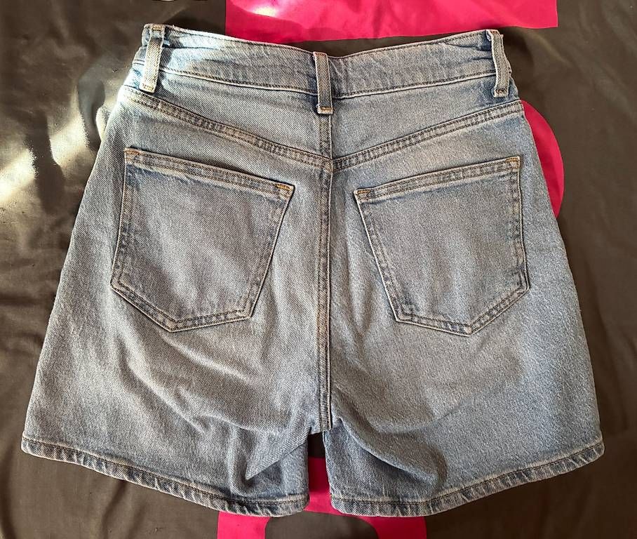 Jeans: Short en jeans bleu – Gebraucht aus Yvorne von mel_wic 1