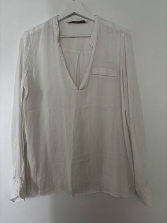 Weisse Zara Bluse, Gr. M, ideal für den Frühling!