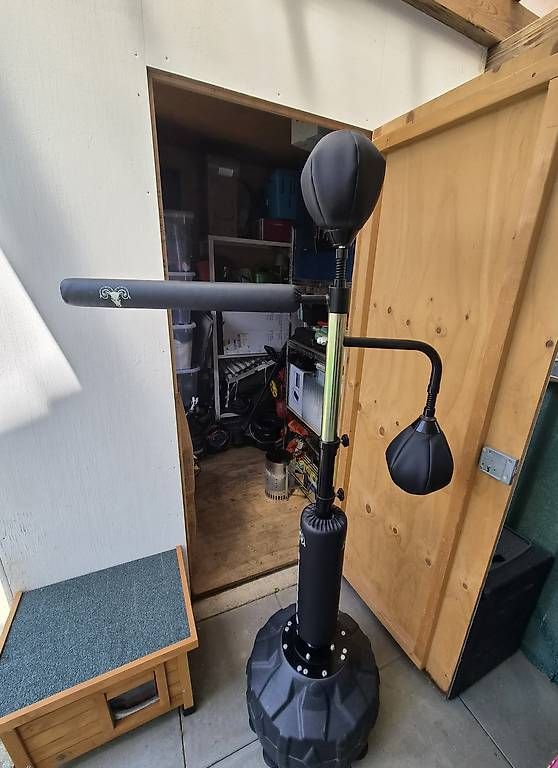 Vélos d'appartement: Vendo Boxe Reflex Trainer – D'occasion à Muzzano par Alan_p011 4