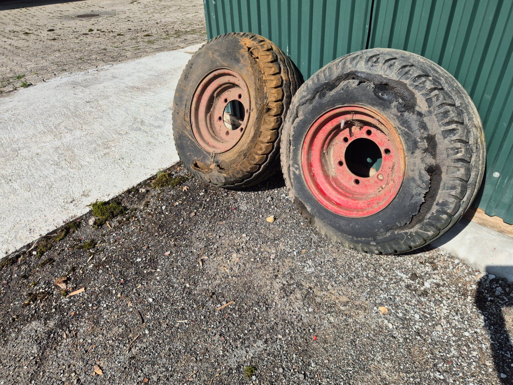 Firestone Pneus & Kompletträder: Rad zu Landw. Anhänger – Gebraucht aus Stein AR von Bienli4 6