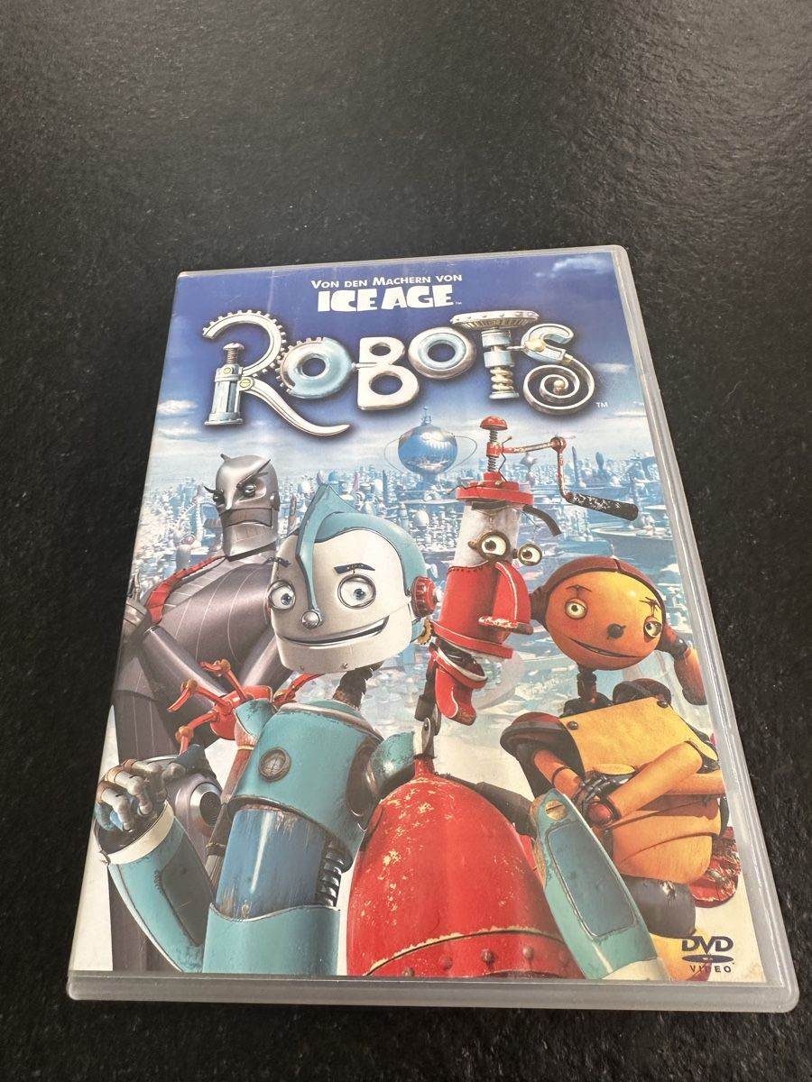 Tutti i DVDs: DVD - Robots (Animationsfilm) – Usato da Flüelen venduto da sas_pl7j