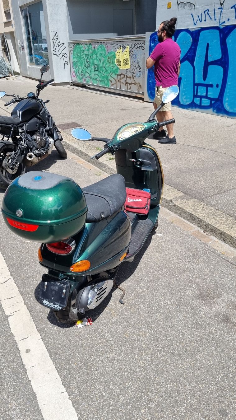Vespa Scooter: Vespa ET4 125 zu verkaufen – Usato da Zürich venduto da ChrKo42 4