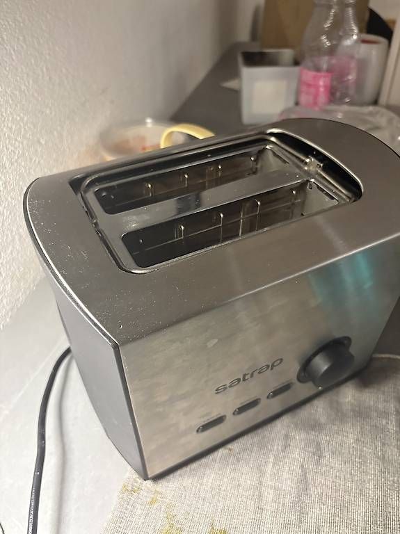 Elettrodomestici da cucina: Toaster  neuwertig, kaum gebraucht – Usato da Biel/Bienne venduto da tan_h8l9 1