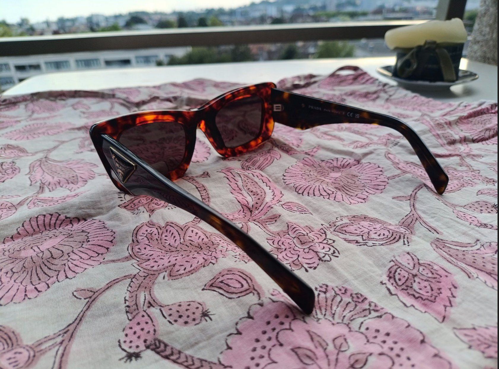 Prada Occhiali & Lenti: Prada Sonnenbrille – Usato da Zürich venduto da mvru_ti 5