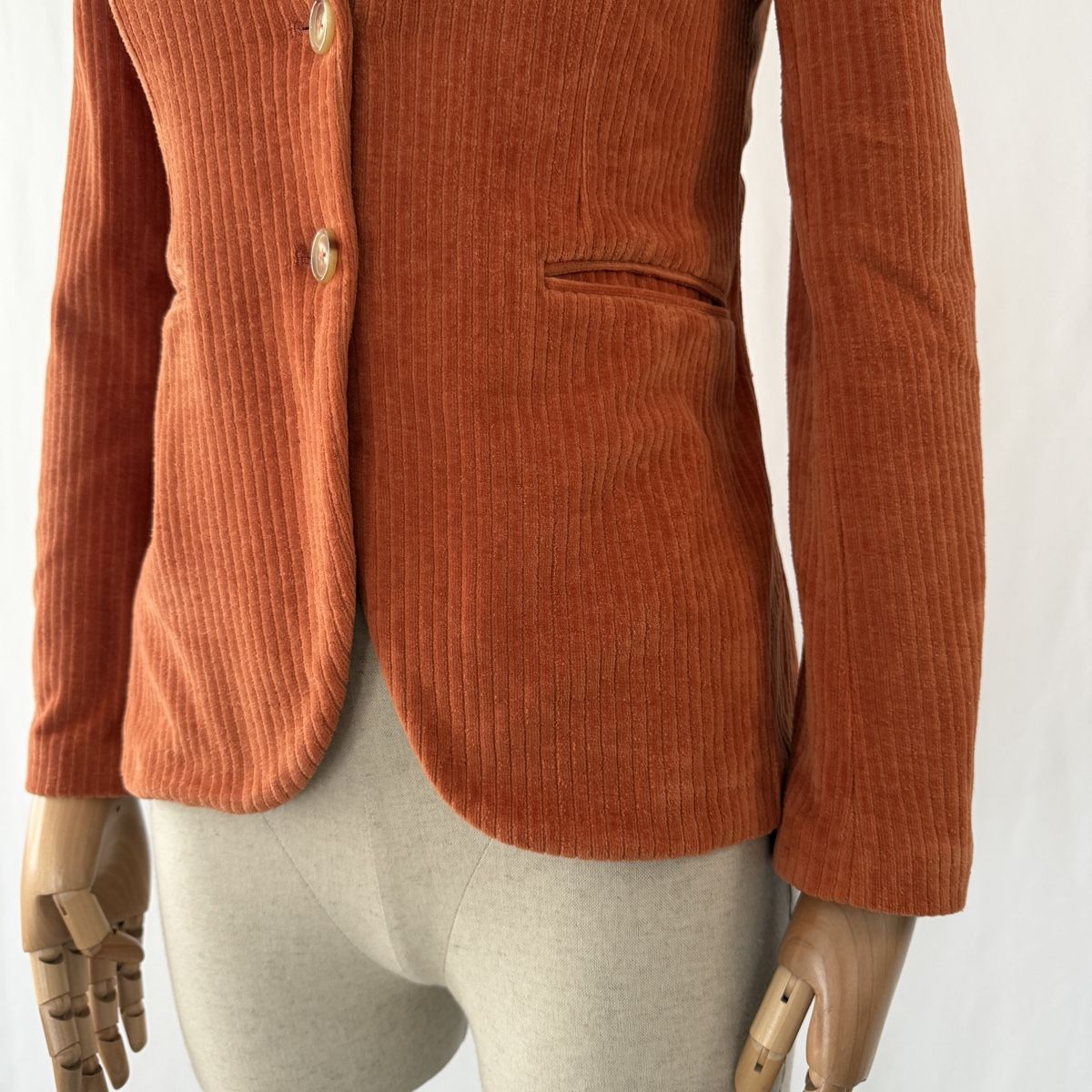 Circolo Giacche: CIRCOLO 1901 Cotton Velvet Jacket – Usato da Freienbach venduto da Avviivva_Shop 2