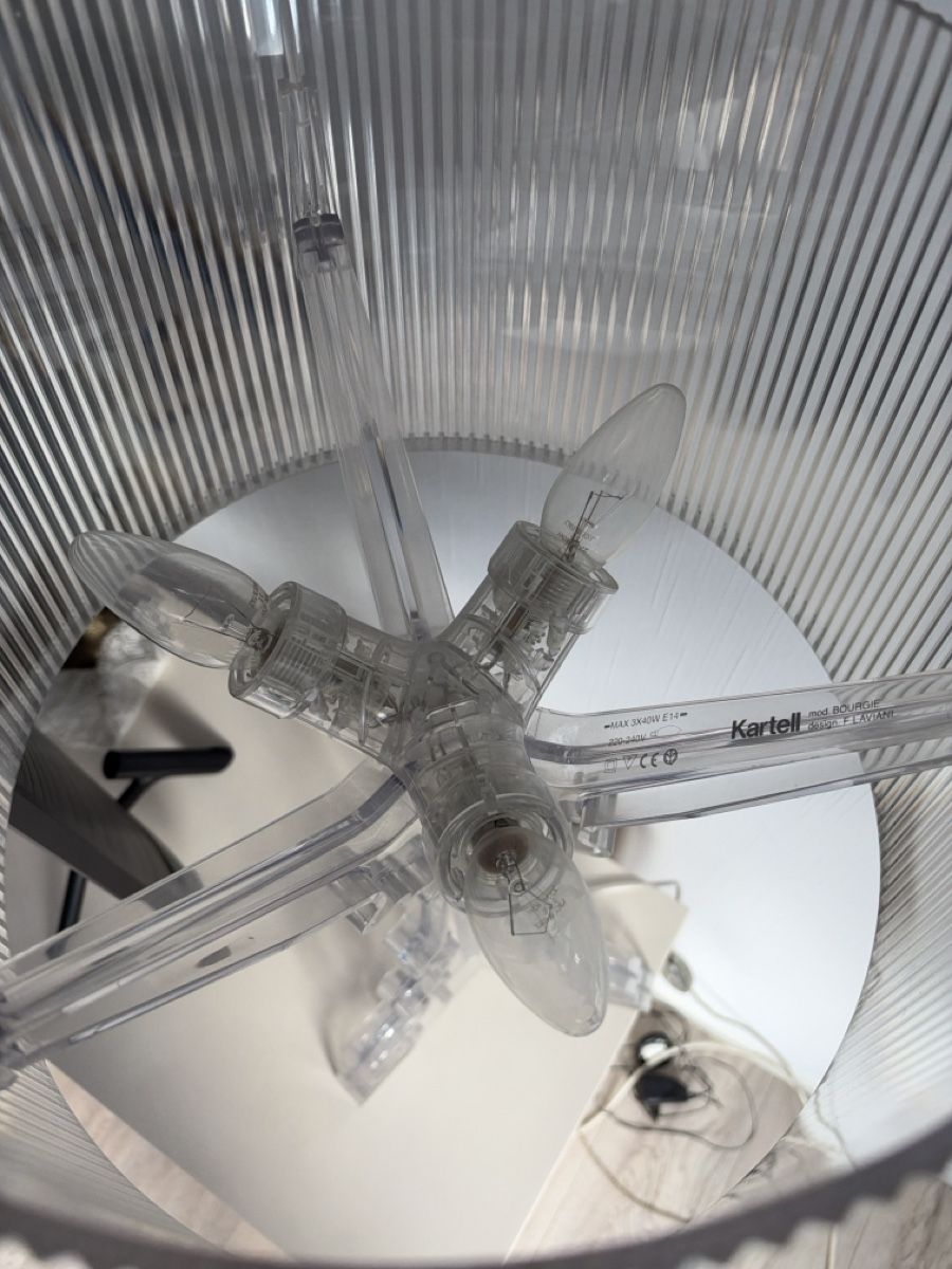 Kartell Lampes: Kartell Tischleuchte Bourgie – Neuf (Voir description) à Pfäffikon SZ par Brocki-21 2