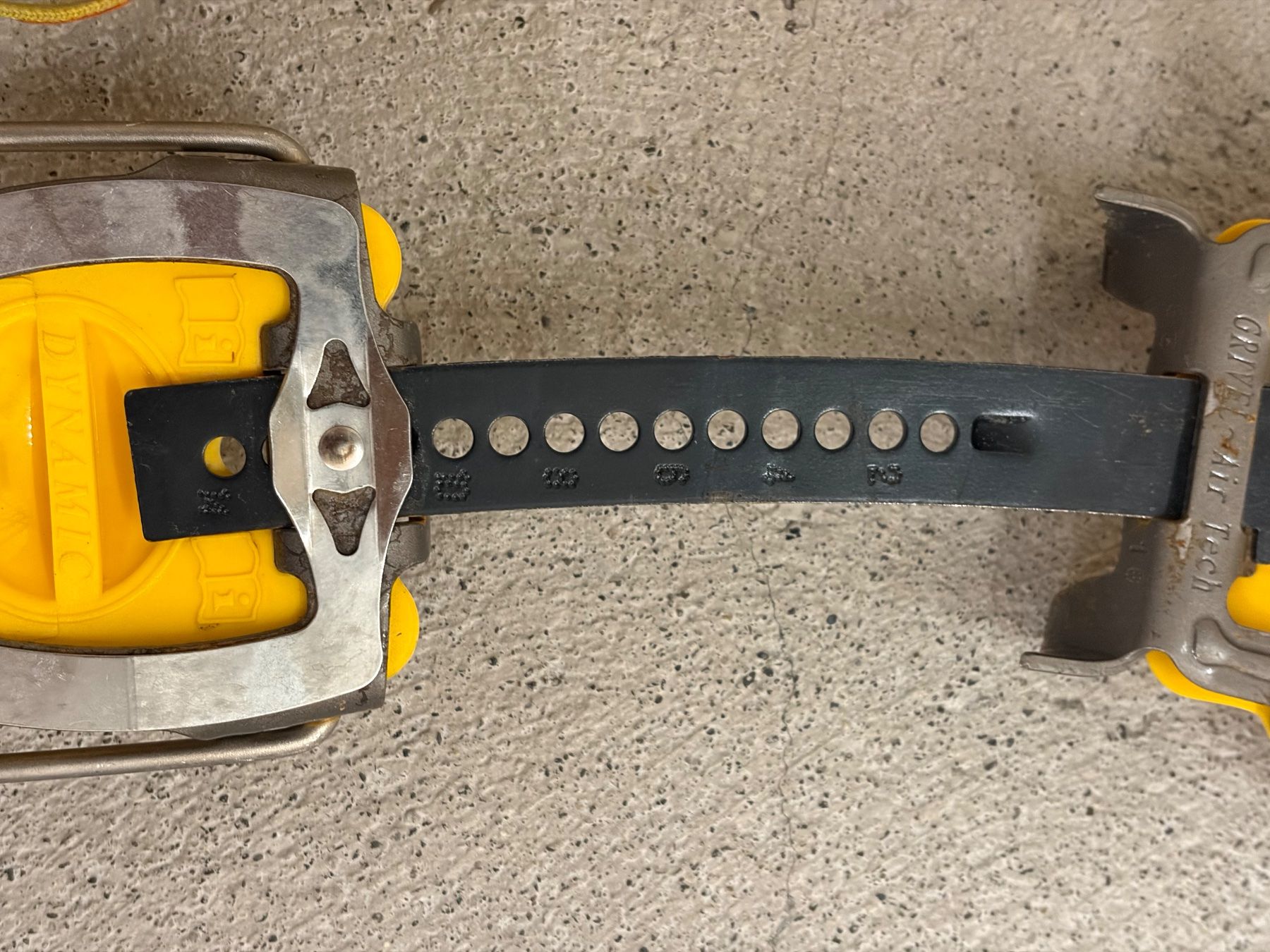 Grivel Altro in Alpinismo & Escursioni: Grivel Air Tech Steigeisen – Usato da Niederwangen BE venduto da nie_226v 4