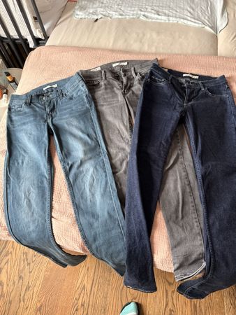 Levis Jeans, 3x710 und 1x501