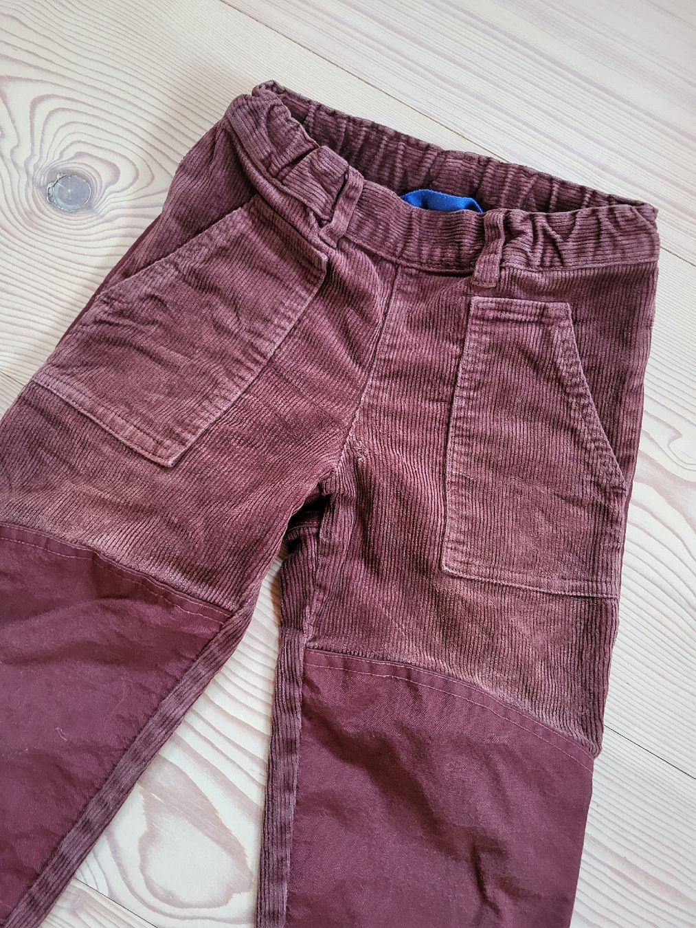 Finkid Pantaloni: Finkid Cordhose 110/120 – Usato da Madiswil venduto da Brigitte550 3