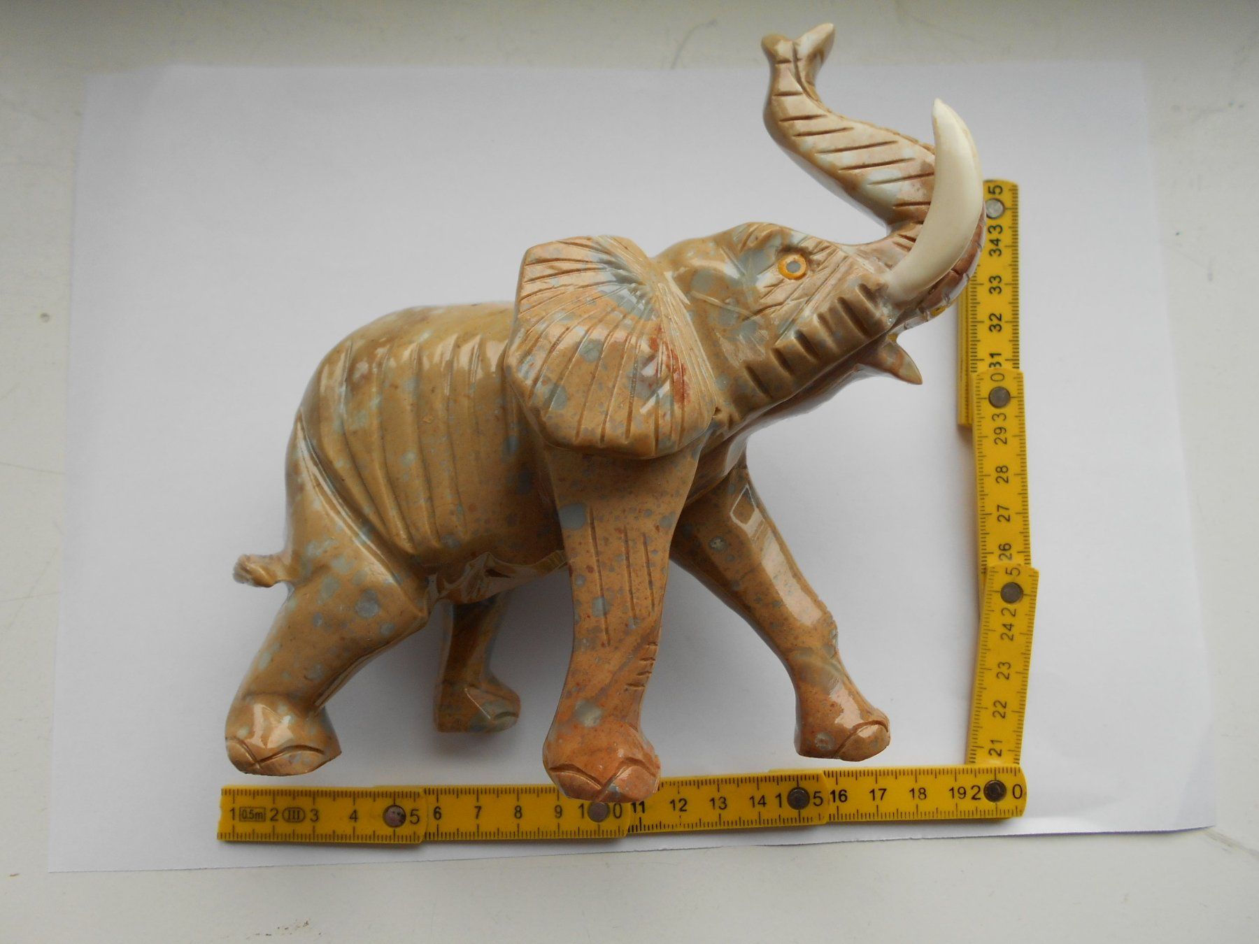Sculture & Statue: Elefant handgeschnitzt, ca. 1 kg China – Nuovo (secondo la descrizione) da Zürich venduto da swisscristal01 3