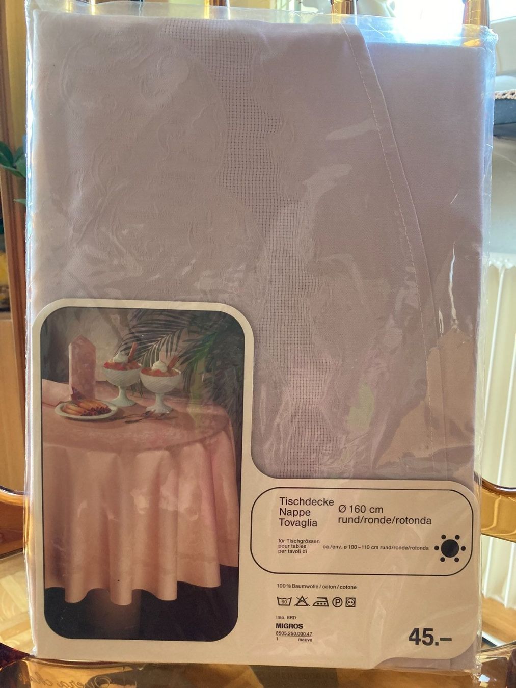 Decken: Tischtuch – Neu und originalverpackt aus Balsthal von dasesaro
