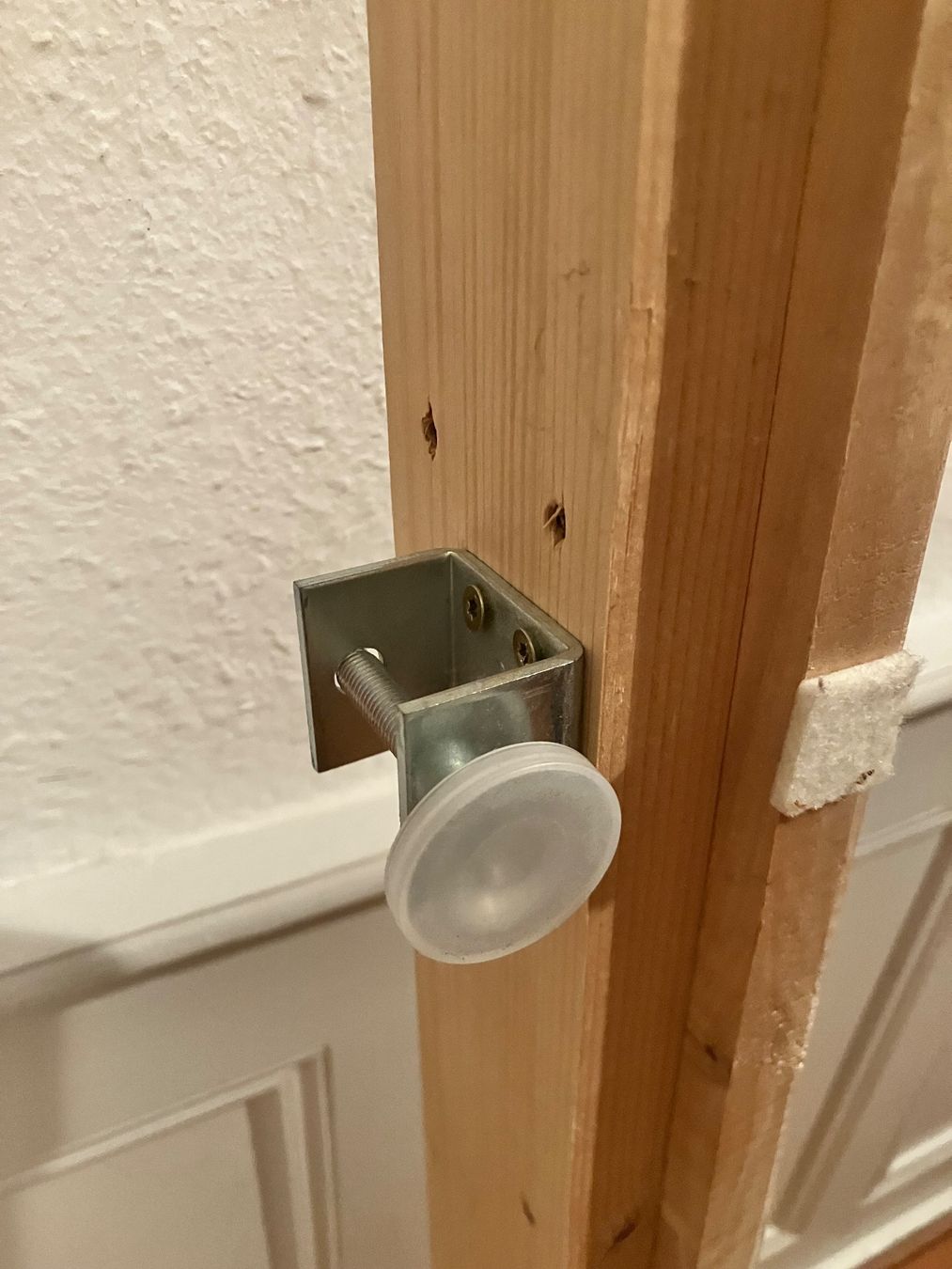 Armoires: Holz Schrank – D'occasion à Bern par respublica 2