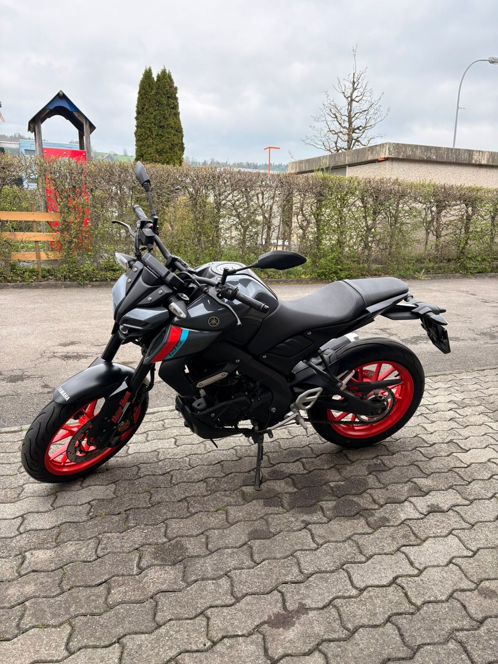 Yamaha Strada: Yamaha MT-125 – Usato da Ruswil venduto da dav_jg5y 1