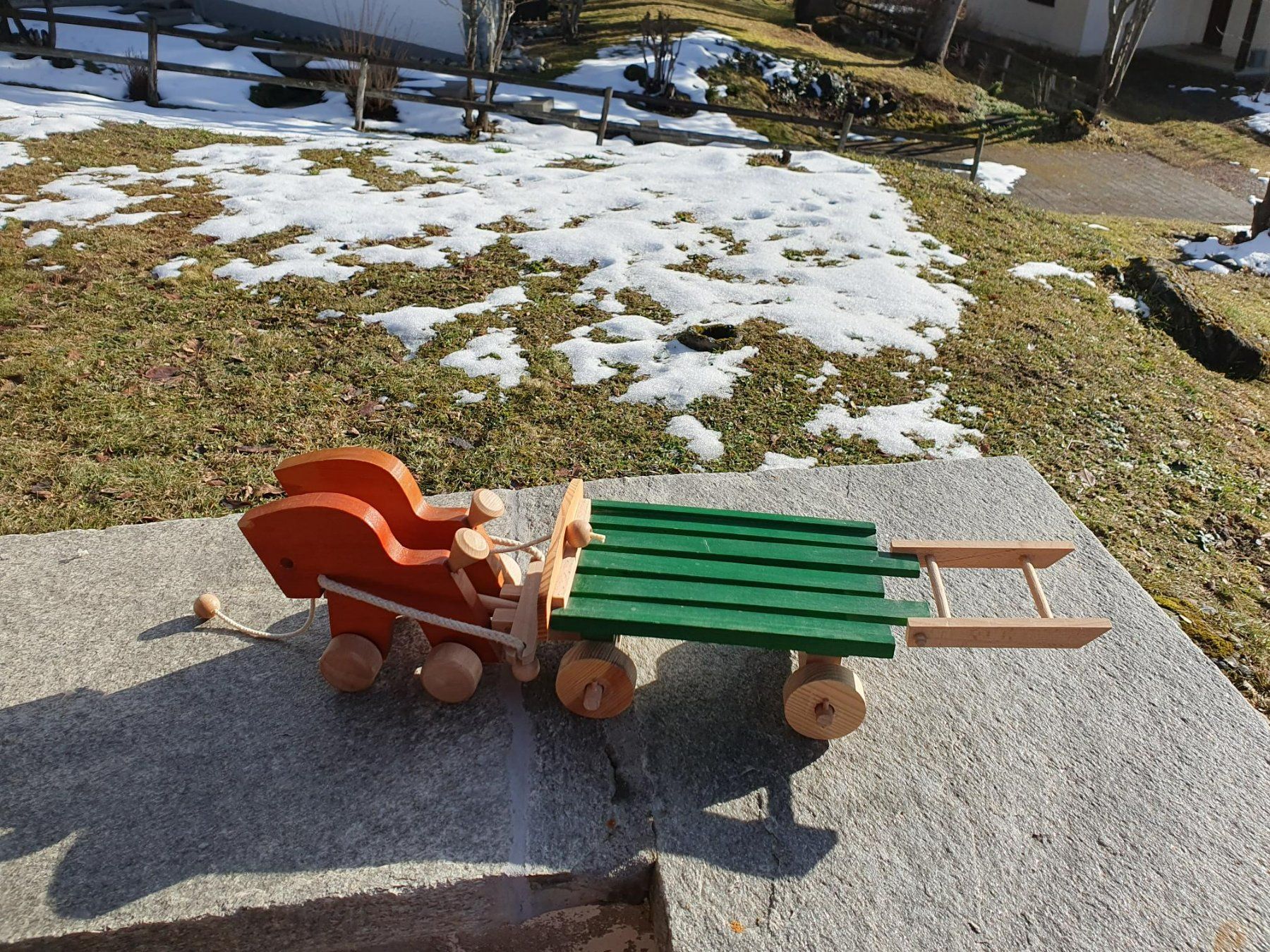 Jouets: Holz Rösslein mit Wägelchen – Neuf (Voir description) à Widen par dem_tdb9 1