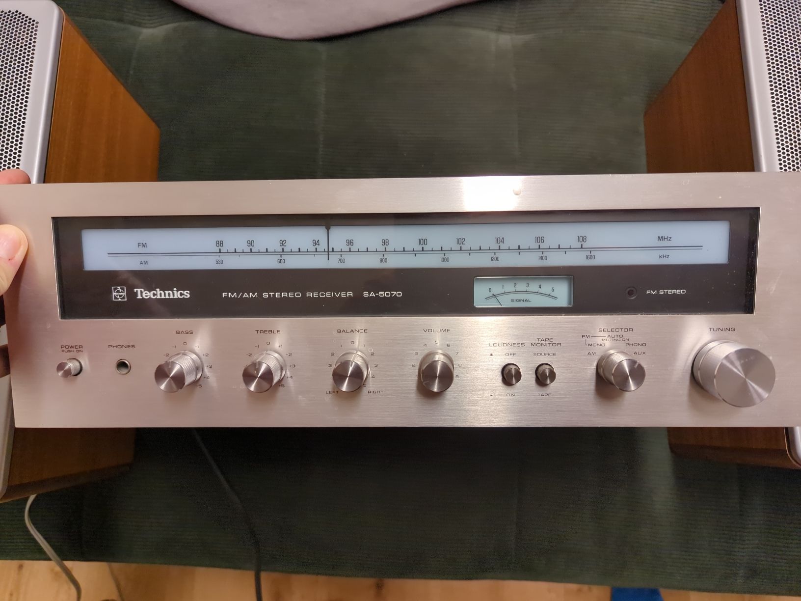 Technics Verstärker: Technics SA-5070 & 2x Braun L530 – Defekt aus Rothrist von Schrottbox 1